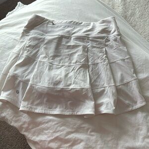 Lululemon 4 Tall Pace Rival Skirt